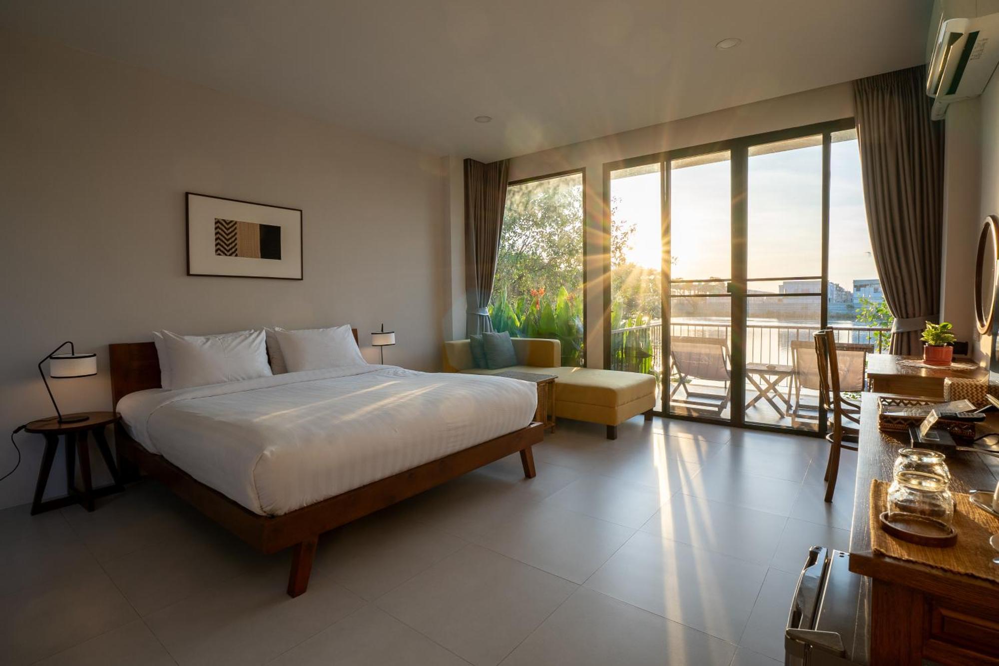 Ploen Pirom Otel Bangkok Dış mekan fotoğraf